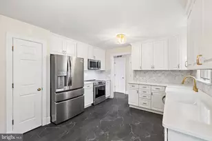 408 Riverside Dr, Fredericksburg, VA 22401 - Photo 14