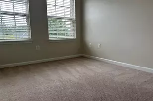 1310 Saunders Dr, Fredericksburg, VA 22401 - Photo 6