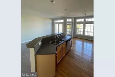 1023 Hotchkiss Place, Fredericksburg, VA 22401 - Photo 10