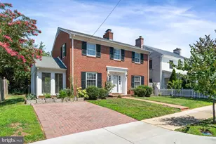 1321 Royston St, Fredericksburg, VA 22401 - Photo 2