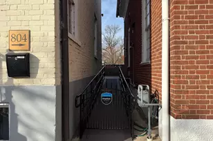 804 Princess Anne St, Fredericksburg, VA 22401 - Photo 2