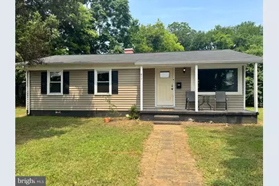 211 Howison Avenue, Fredericksburg, VA 22401 - Photo 2