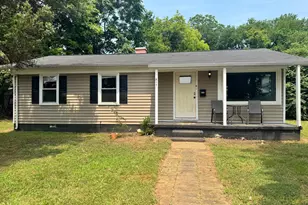 211 Howison Ave, Fredericksburg, VA 22401 - Photo 2