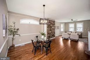 1712 Washington Ave, Fredericksburg, VA 22401 - Photo 6