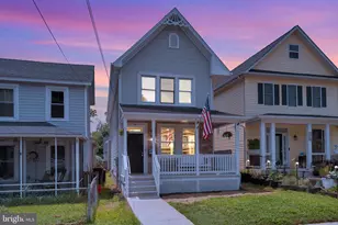 1712 Washington Ave, Fredericksburg, VA 22401 - Photo 1