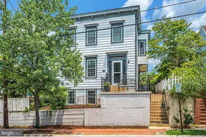 309 Princess Anne Street, Fredericksburg, VA 22401 - Photo 2