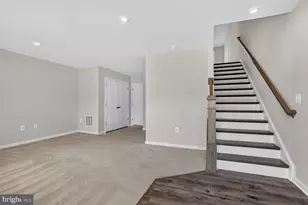 1806 Sag Harbor Ln, Fredericksburg, VA 22401 - Photo 4