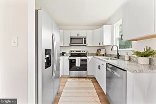 147 Longstreet Ave, Fredericksburg, VA 22401 - Photo 14