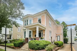 1518 Caroline St, Fredericksburg, VA 22401 - Photo 2