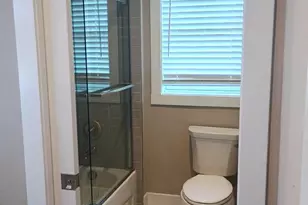307 Charles St, Fredericksburg, VA 22401 - Photo 12