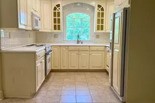 1614 Littlepage St, Fredericksburg, VA 22401 - Photo 4