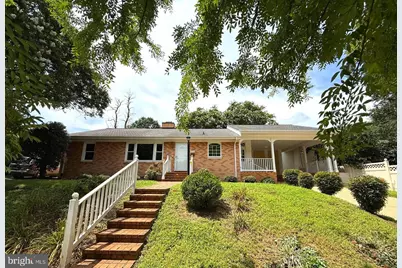 1614 Littlepage Street, Fredericksburg, VA 22401 - Photo 2