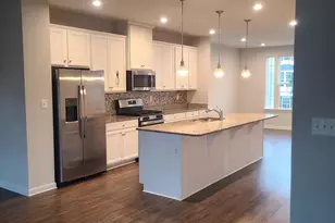 1006 Valley Run Dr, Fredericksburg, VA 22401 - Photo 6