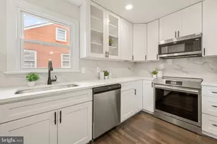 1329 Brent St, Fredericksburg, VA 22401 - Photo 10