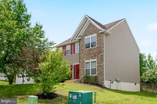 1005 Great Oaks Ln, Fredericksburg, VA 22401 - Photo 2