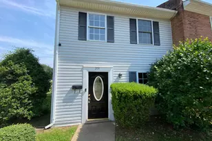 200 Brighton Square, Fredericksburg, VA 22401 - Photo 2