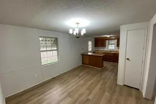 900 White St, Fredericksburg, VA 22401 - Photo 6