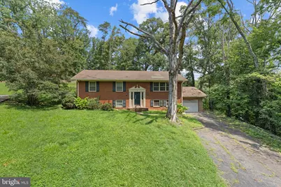 5 Warfield Place, Fredericksburg, VA 22401 - Photo 2
