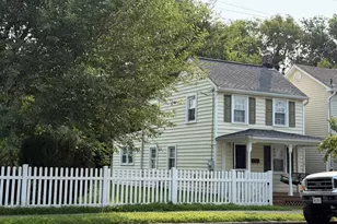 1813 Washington Ave, Fredericksburg, VA 22401 - Photo 1