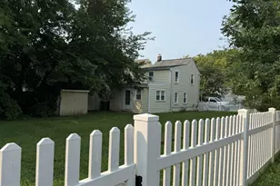1813 Washington Ave, Fredericksburg, VA 22401 - Photo 6