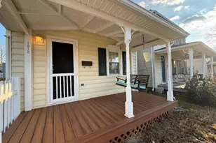 1813 Washington Ave, Fredericksburg, VA 22401 - Photo 4