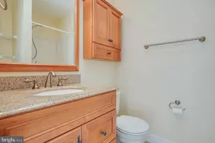 11 Lafayette Sta, Fredericksburg, VA 22401 - Photo 2