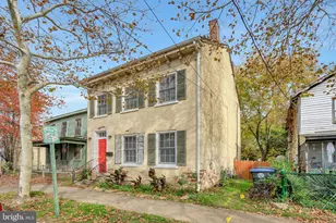 305 Prince Edward St, Fredericksburg, VA 22401 - Photo 2