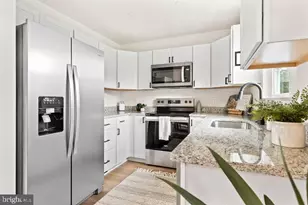 147 Longstreet Ave, Fredericksburg, VA 22401 - Photo 12