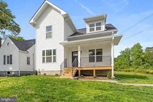 147 Longstreet Ave, Fredericksburg, VA 22401 - Photo 1
