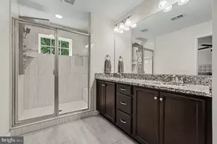 1327 Gilmore St, Fredericksburg, VA 22401 - Photo 4