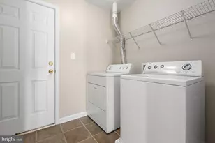 1105 Patrick St, Fredericksburg, VA 22401 - Photo 4