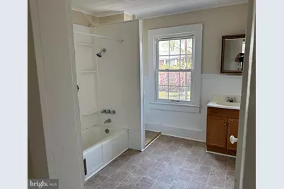 Charles Street #B, Fredericksburg, VA 22401 - Photo 2