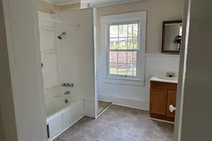 Charles St, Fredericksburg, VA 22401 - Photo 2