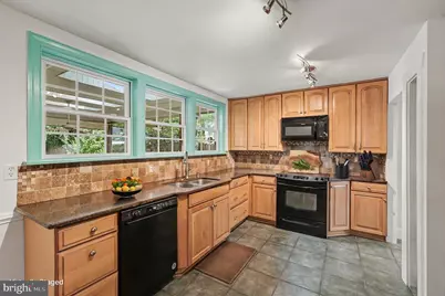 1319 Augustine Avenue, Fredericksburg, VA 22401 - Photo 14
