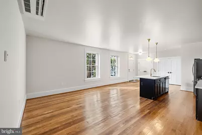 901 Caroline Street #201, Fredericksburg, VA 22401 - Photo 18