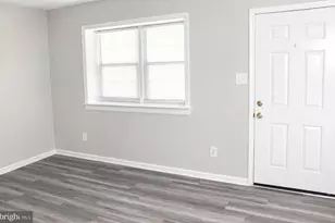 731 Denton Cir, Fredericksburg, VA 22401 - Photo 2