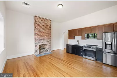 901 Caroline Street #200, Fredericksburg, VA 22401 - Photo 4