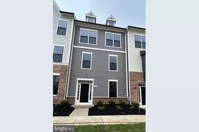 217 Willis St, Fredericksburg, VA 22401 - Photo 1
