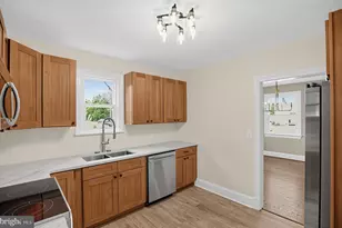 2401 Lafayette Blvd, Fredericksburg, VA 22401 - Photo 4