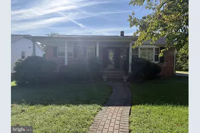 446 Hanson Avenue, Fredericksburg, VA 22401 - Photo 2