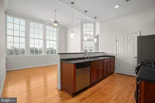 900 Barton St, Fredericksburg, VA 22401 - Photo 4