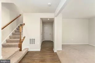 1006 Valley Run Dr, Fredericksburg, VA 22401 - Photo 10