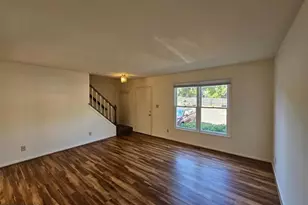 806 Grove Ave, Fredericksburg, VA 22401 - Photo 2