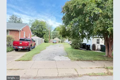 607 Stuart Street, Fredericksburg, VA 22401 - Photo 1