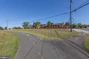 460 Riverside Dr, Fredericksburg, VA 22401 - Photo 22