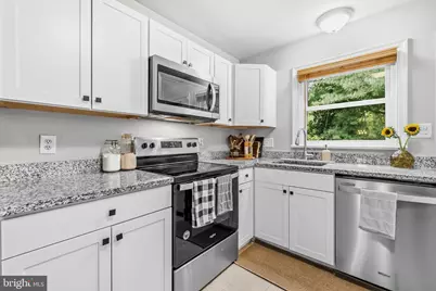1 Hooker Place, Fredericksburg, VA 22401 - Photo 10