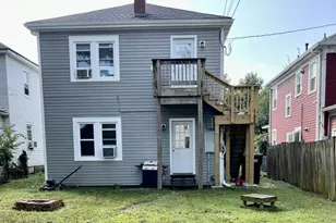 807 Wolfe St, Fredericksburg, VA 22401 - Photo 2
