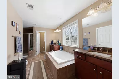 1024 W Kensington Circle, Fredericksburg, VA 22401 - Photo 18