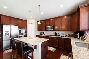 1024 W Kensington Cir, Fredericksburg, VA 22401 - Photo 10