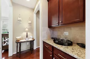 1024 W Kensington Cir, Fredericksburg, VA 22401 - Photo 12